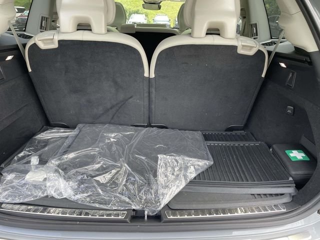 Certified Used 2025 Gray Volvo T8 Plus image 19