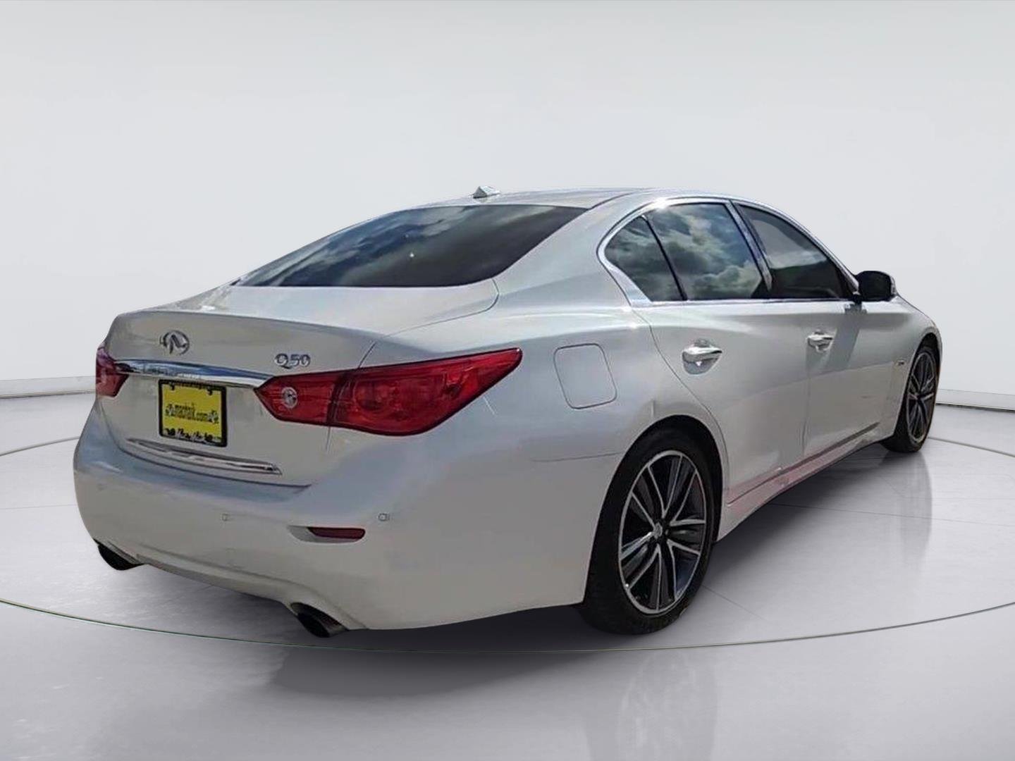 2016 INFINITI Q50 Premium - Photo 21