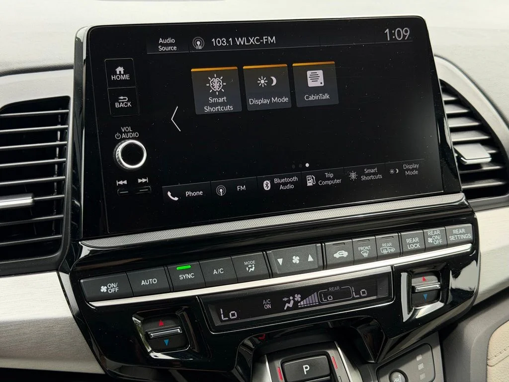 Used 2025  Honda EX-L image 47