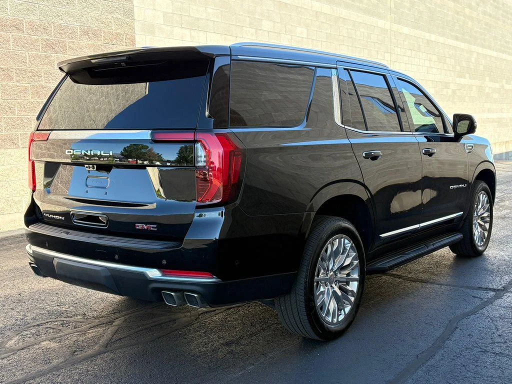 2026 GMC Yukon DENALI - Photo 10