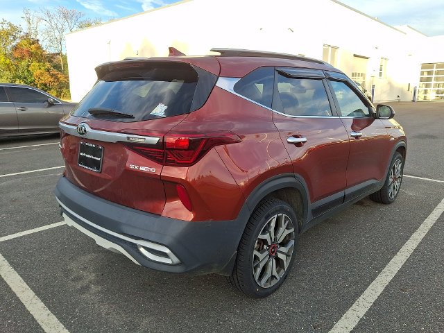 Used 2021 Orange Kia SX image 5