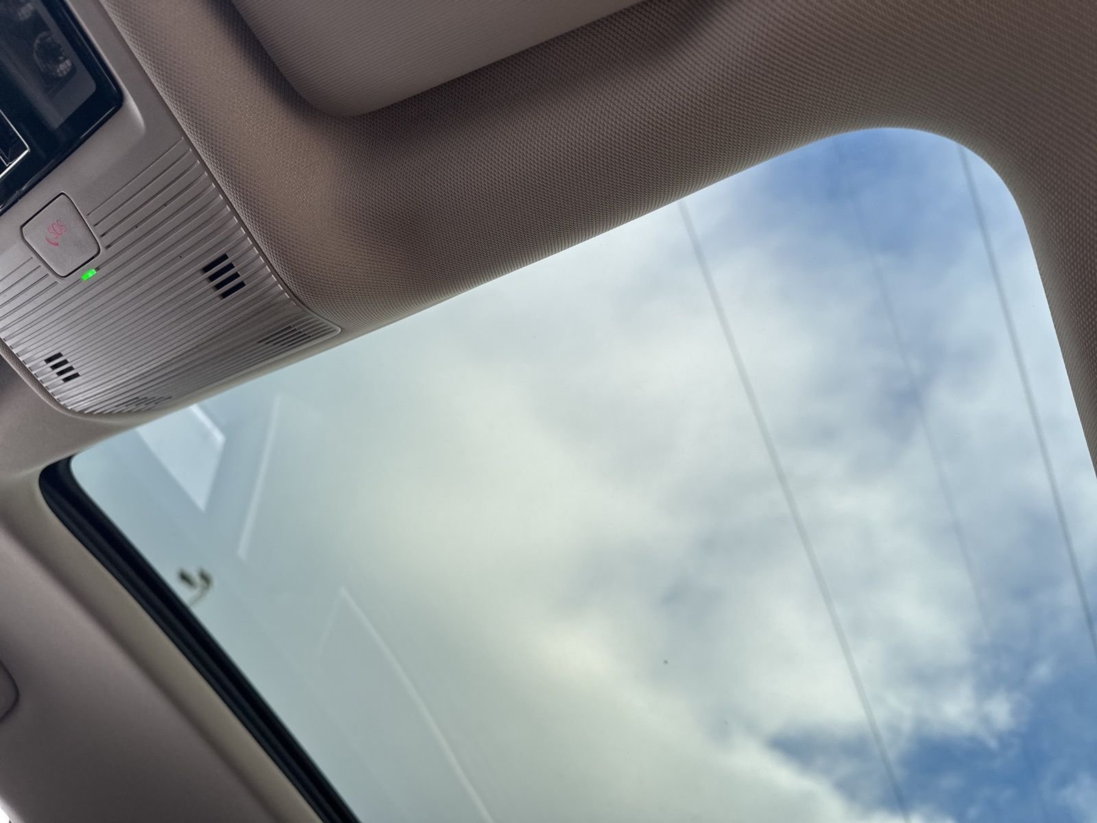 2026 Volkswagen Atlas SE w/Tech - Photo 29