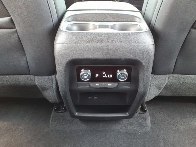 Used 2025 Summit White Chevrolet LT image 23