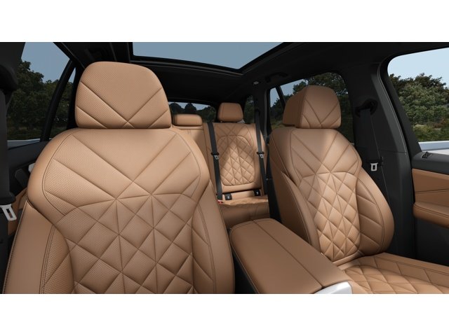 New 2026 Alpine White BMW xDrive40i image 11