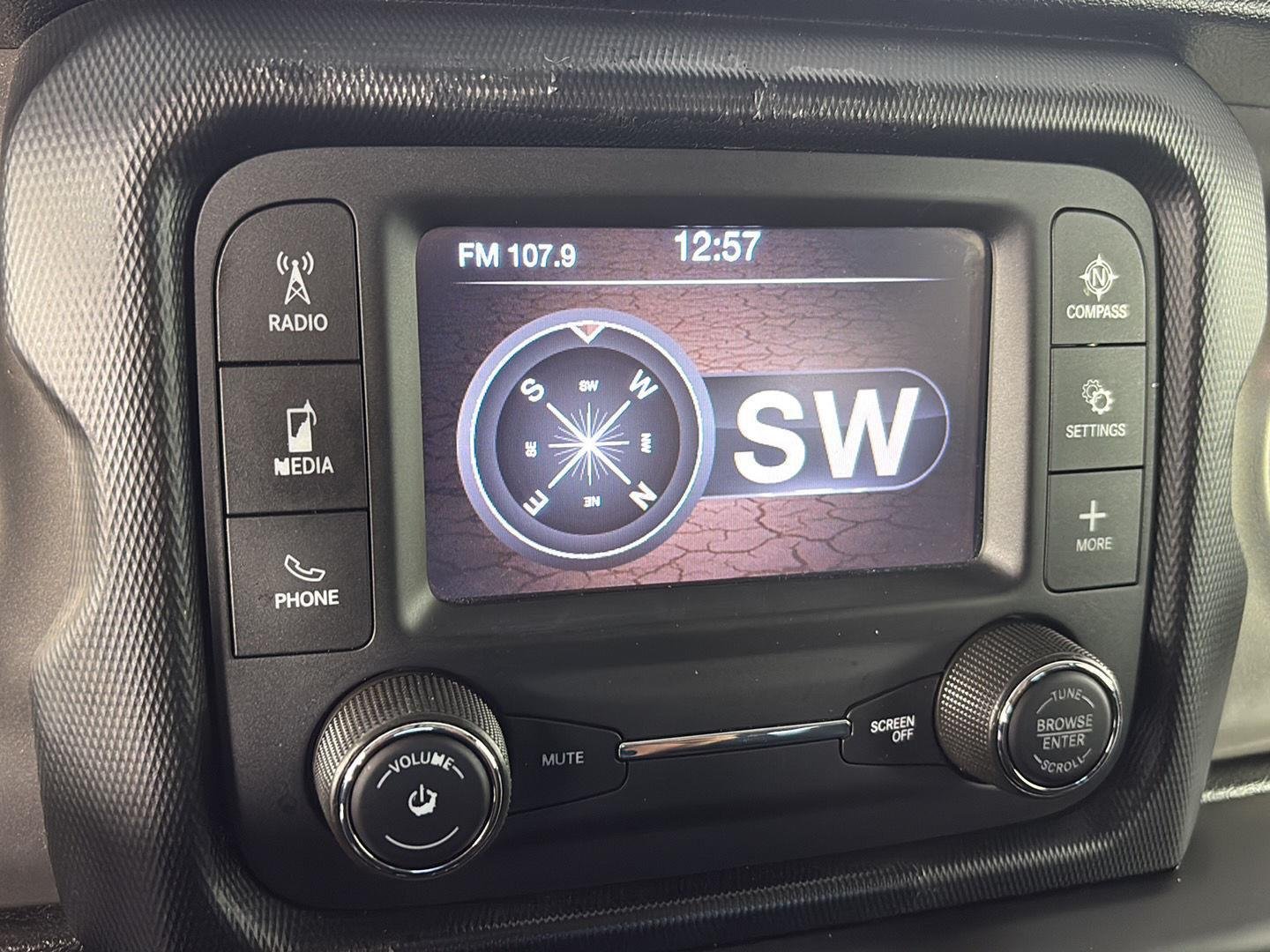 Used 2020 Black Clearcoat Jeep Sport S image 24