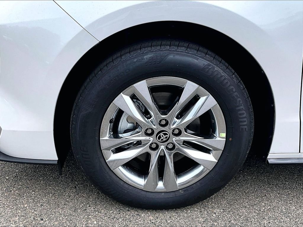 New 2026 Wind Chill Pearl Toyota Limited image 8