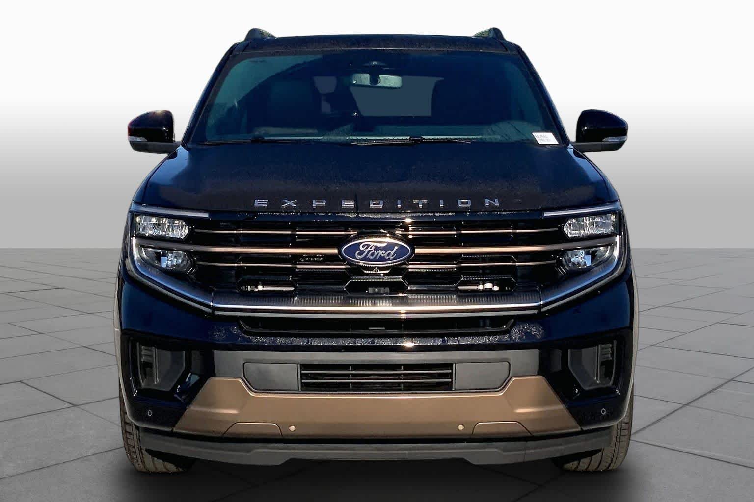 Certified Used 2026 Agate Black Metallic Ford King Ranch image 4