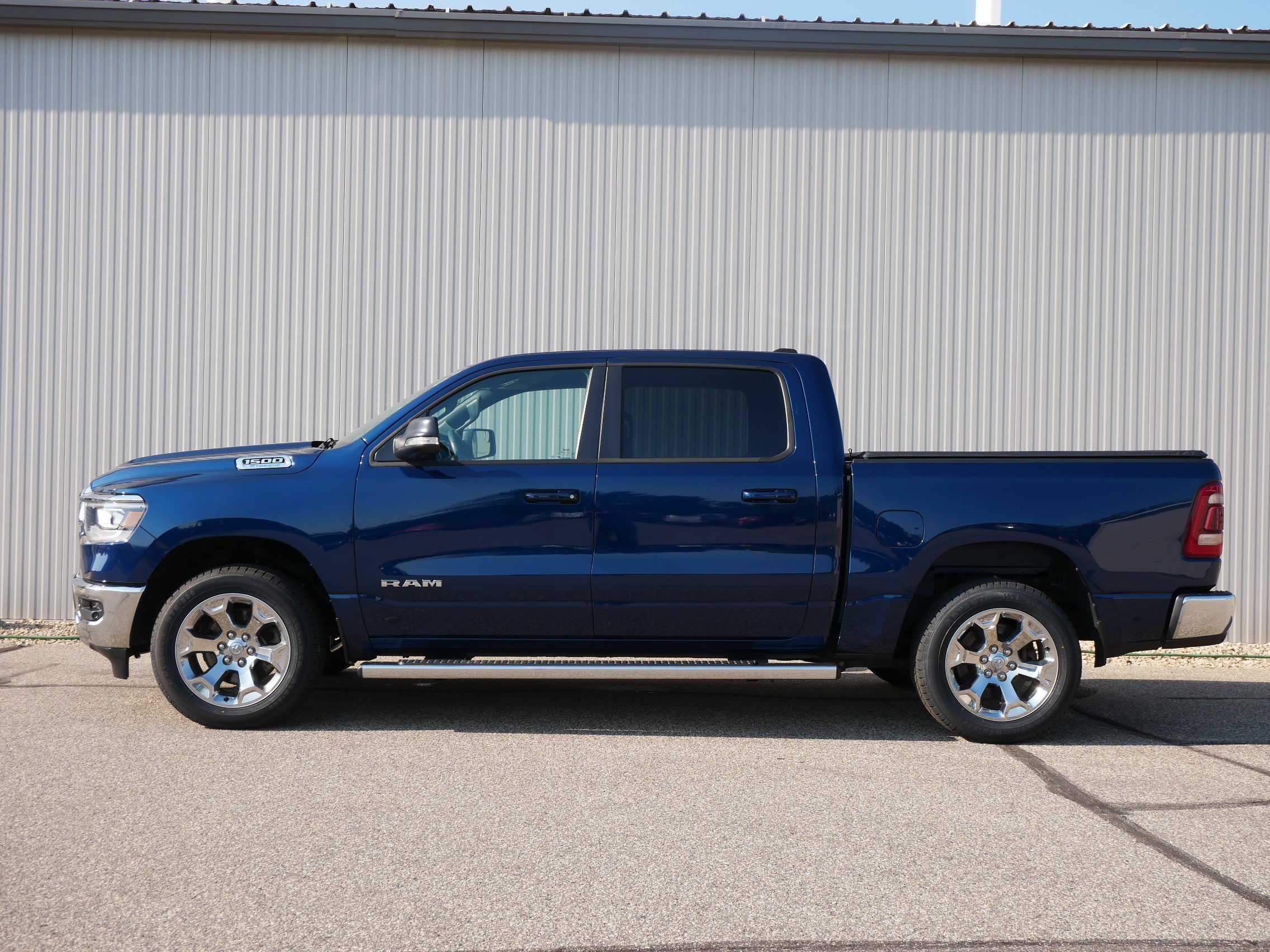 Used 2022 RAM Ram 1500 Pickup Big Horn/Lone Star with VIN 1C6RRFFG6NN417824 for sale in Hastings, Minnesota