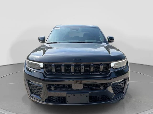 New 2026 Diamond Black Crystal Pearl-Coat Exterior Paint Jeep Summit image 9