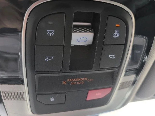 Used 2022 Gray Hyundai SEL image 26