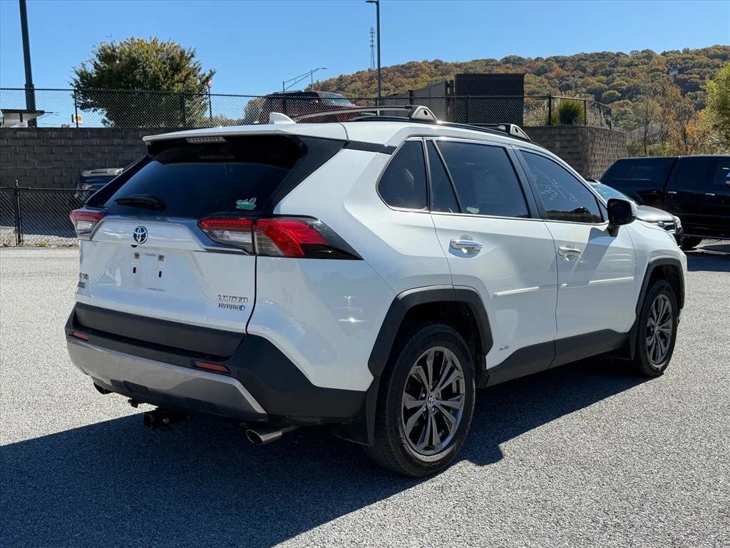 Used 2022 White Toyota Limited image 10