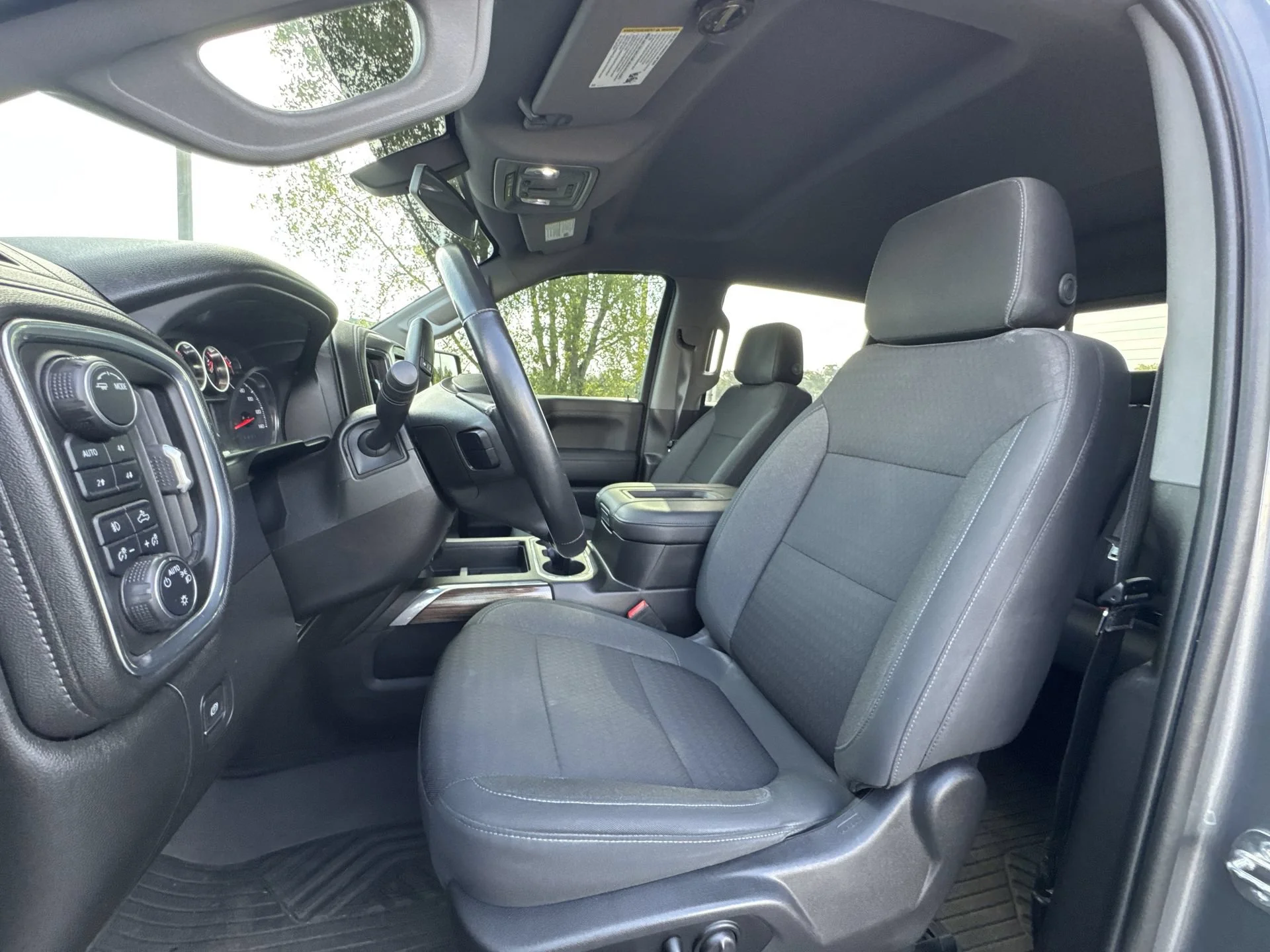 2021 Chevrolet Silverado 1500 LT Trail Boss - Photo 11