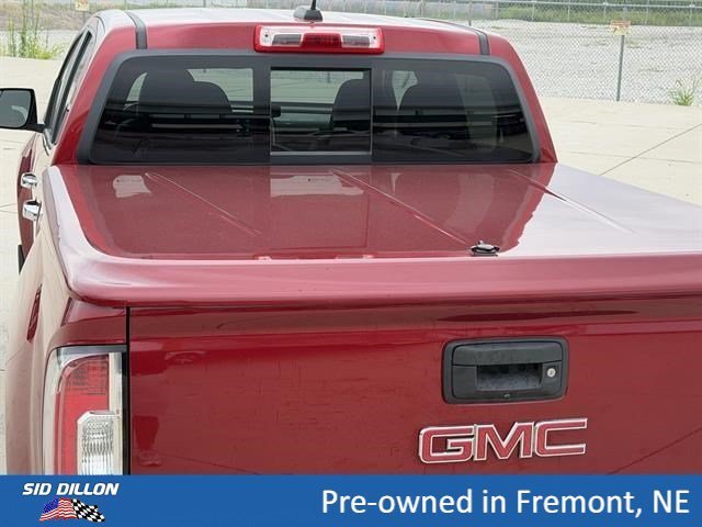 Used 2019 RED QUARTZ TINTCOAT GMC 4WD Denali image 5