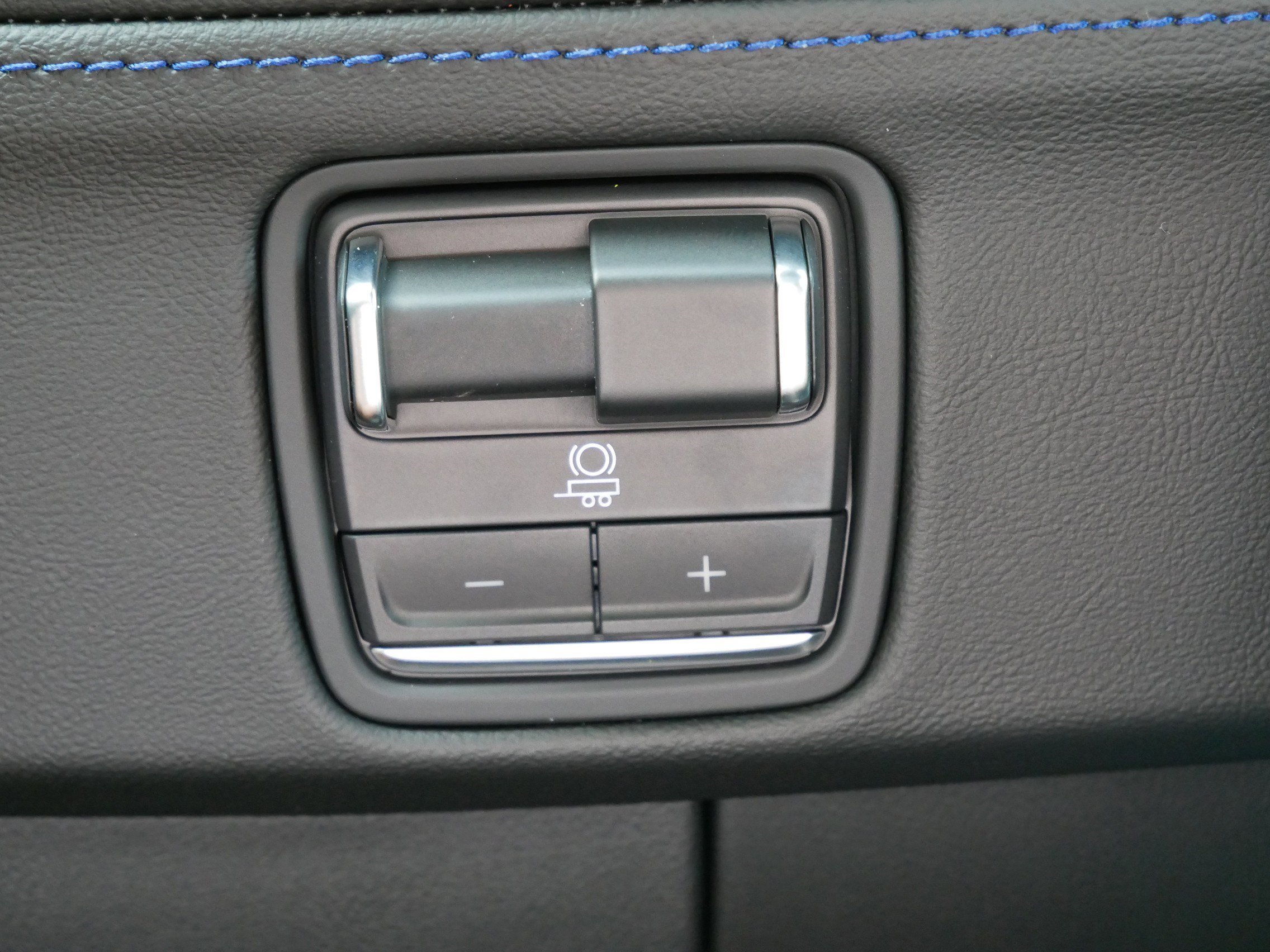2026 Cadillac Escalade IQ Sport - Photo 21