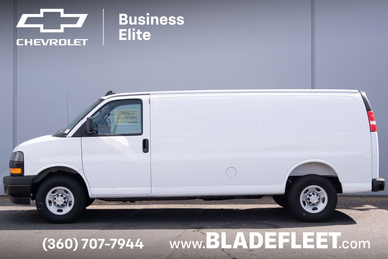 2025 Chevrolet Express Cargo Work Van - Photo 18