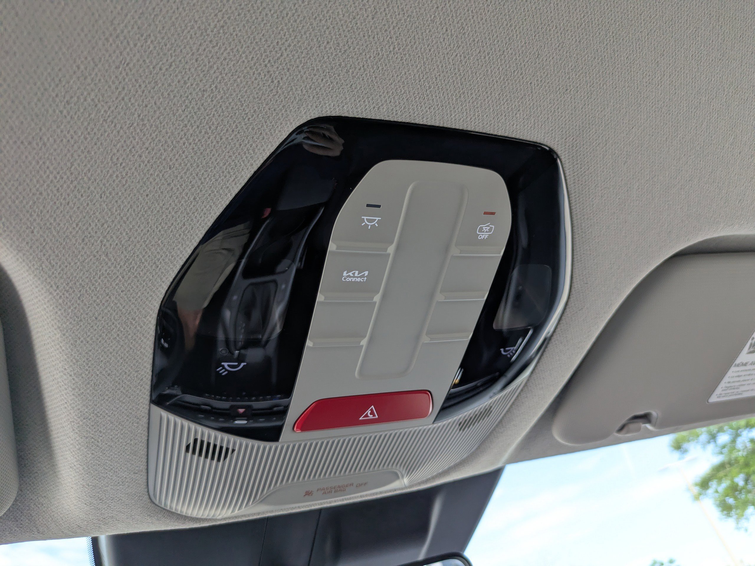 New 2026 Steel Gray Kia LXS image 22