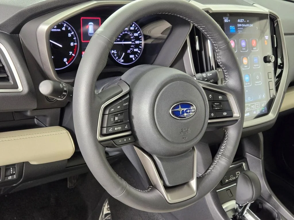 New 2026 CRYSTAL WHITE PEARL Subaru Limited 7-Passenger image 14