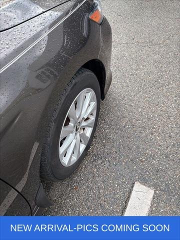Certified Used 2018 BROWNSTONE Toyota  image 15