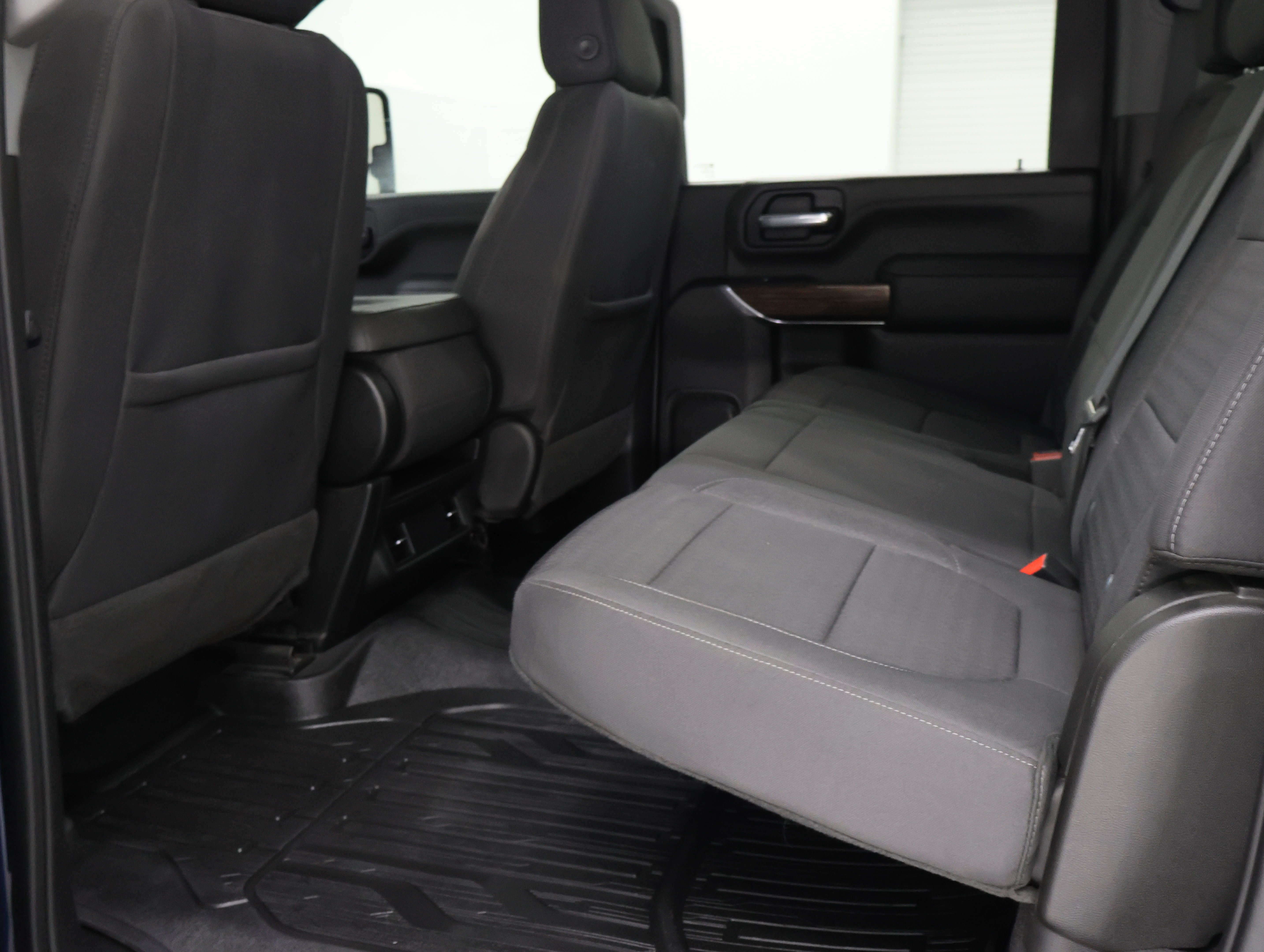 Used 2023 Pacific Blue Metallic GMC 4x4 Crew Cab SLE: CREW-SHORT-SLE-6.6L DIESEL-4WD-NEW TIRES-BACKUP CAM image 9