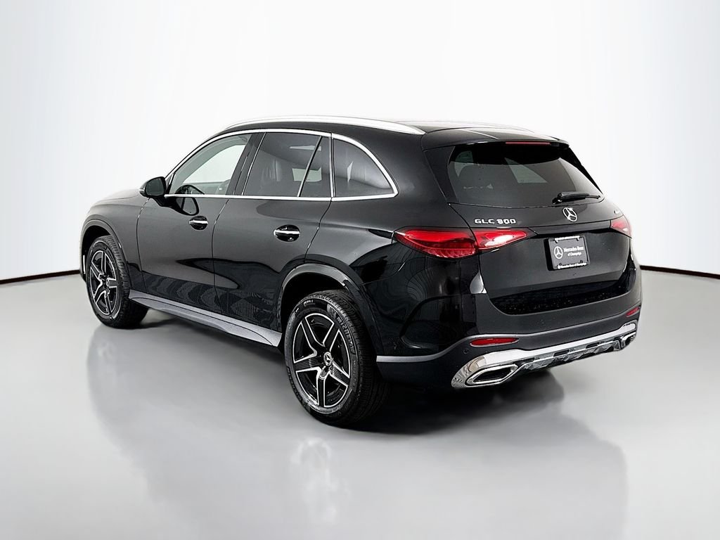 New 2026 Black Mercedes-Benz GLC 300 image 5