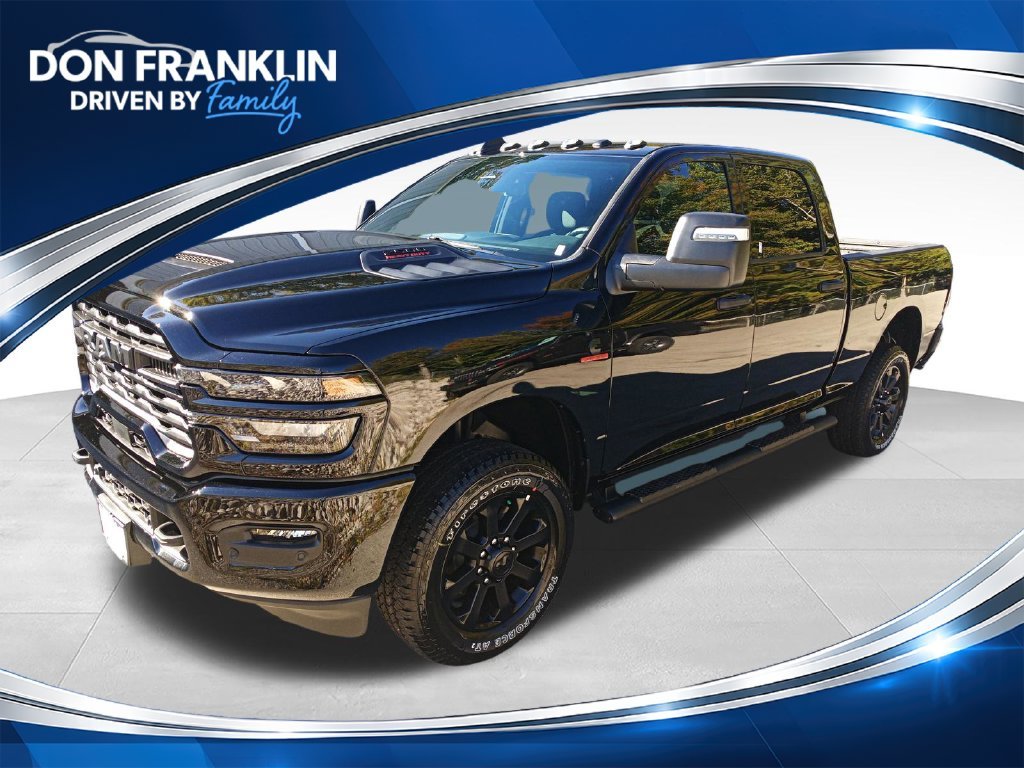 2027 RAM 2500 Pickup Tradesman/Black Express