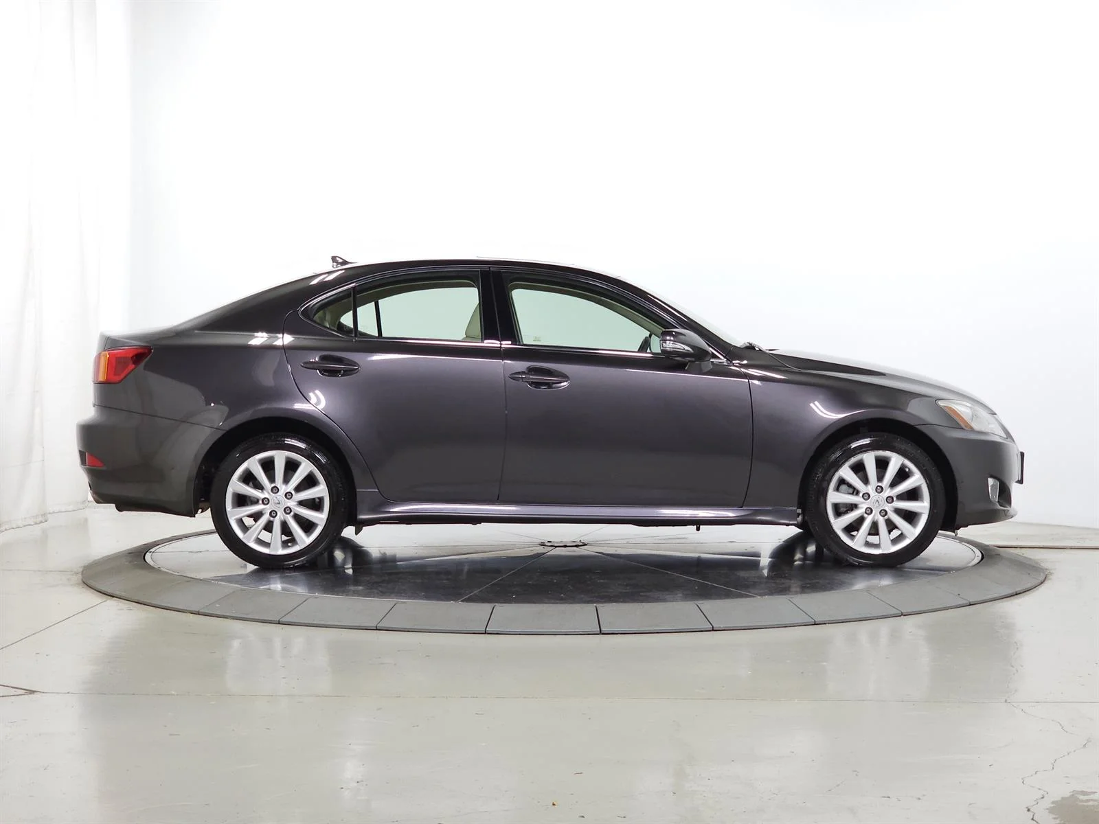 Used 2010 Brown Lexus  image 11