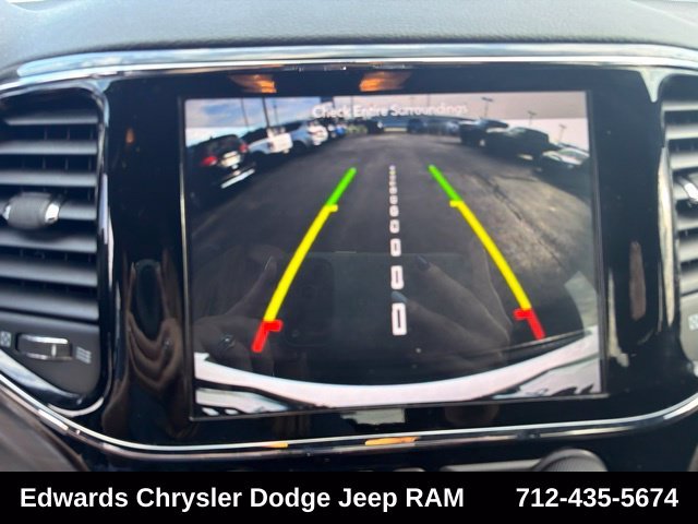 Used 2019 White Jeep Laredo image 20