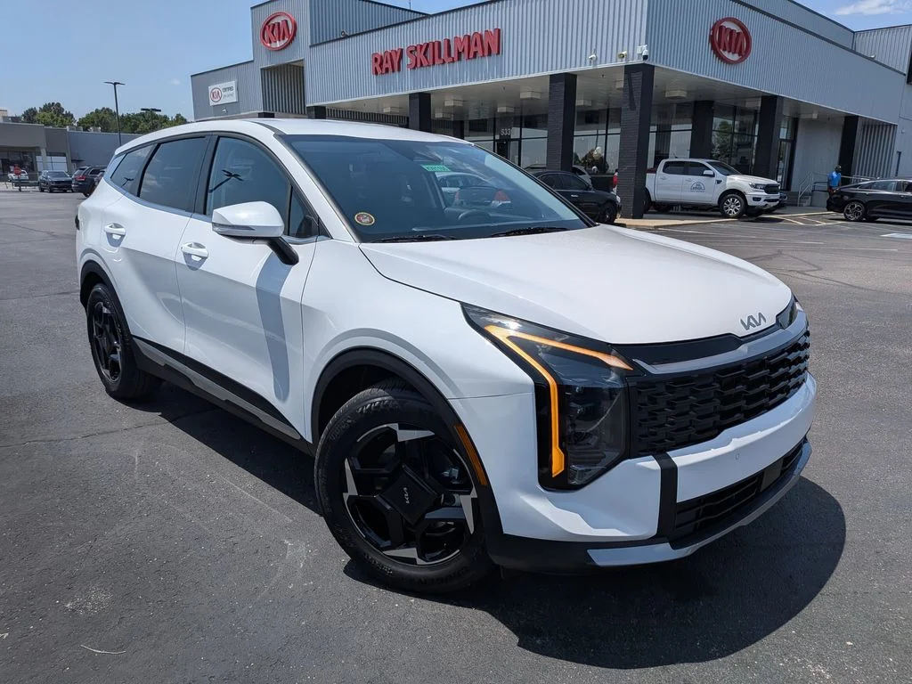 New 2026 White Pearl Kia EX image 28