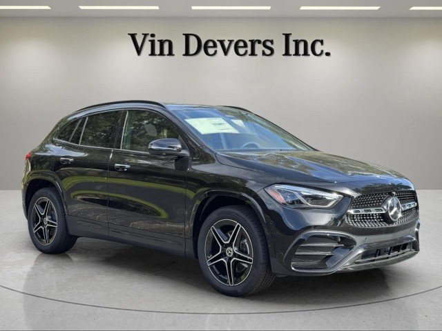 New 2026 BLACK Mercedes-Benz GLA 250 image 2