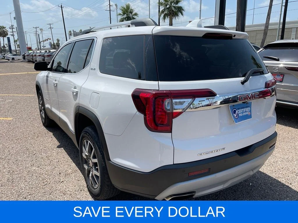 Used 2023 White GMC SLE image 4