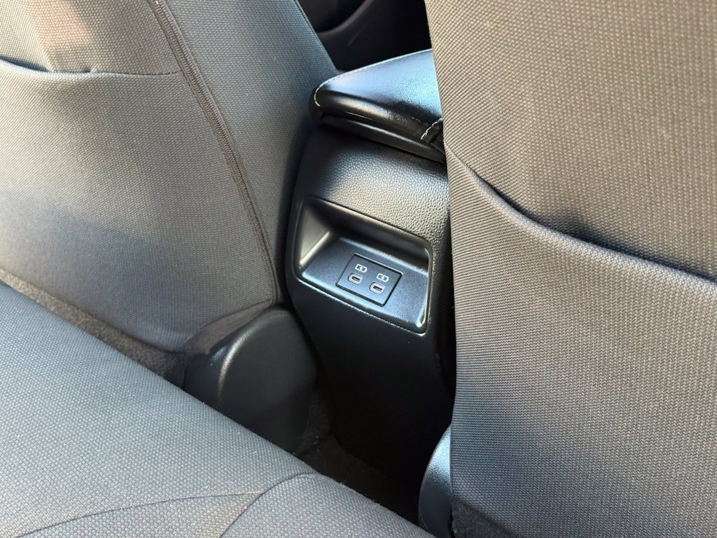 Used 2023 Ice Toyota SE image 21