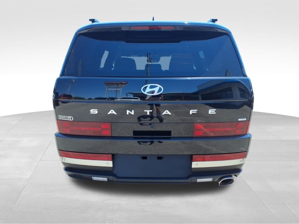 Used 2025 Phantom Black Hyundai Limited image 25
