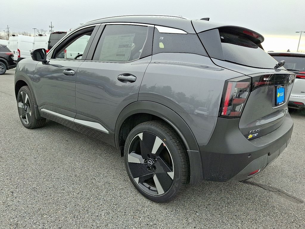 New 2026 Gray Nissan SR image 3