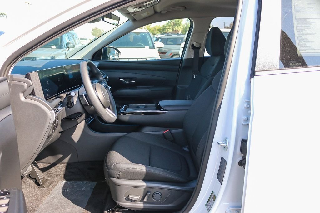 New 2026 White Hyundai SEL image 20