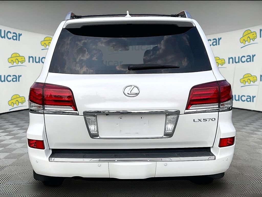 Used 2014 White Lexus 570 image 3