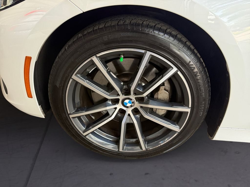 Used 2025 White BMW 430i image 9