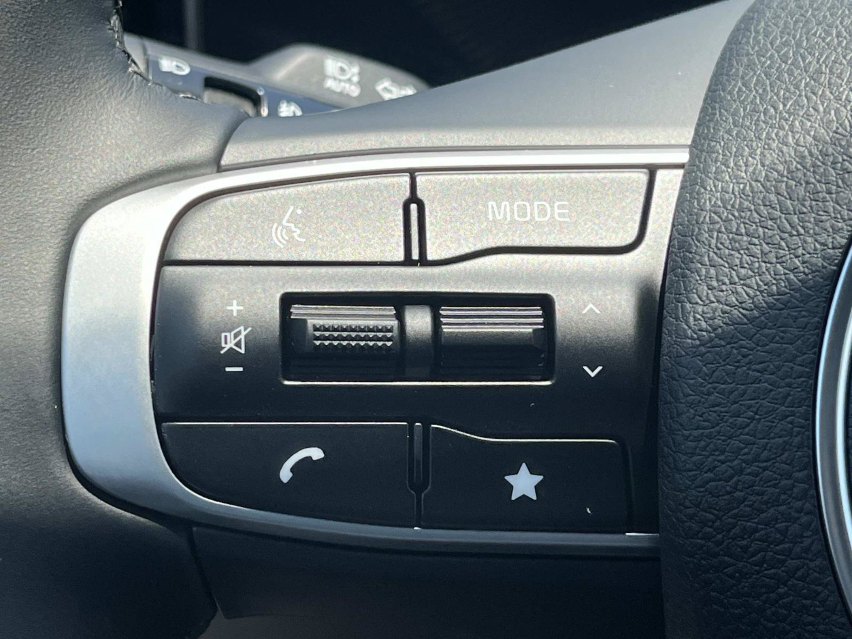 New 2026 Snow White Pearl Kia GT-Line FWD image 21