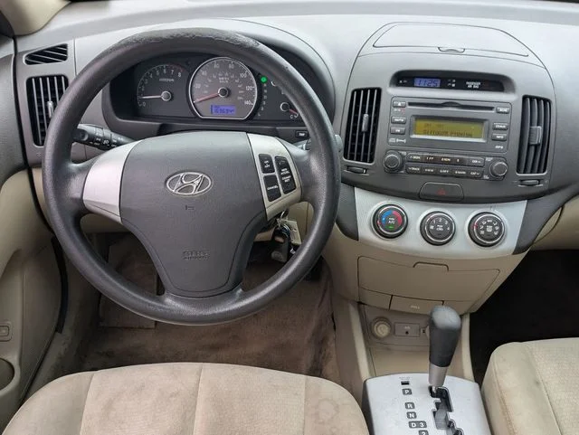 Used 2007 Red Hyundai GLS image 27
