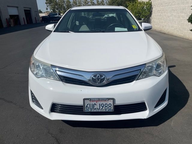 Used 2012 White Toyota LE image 2