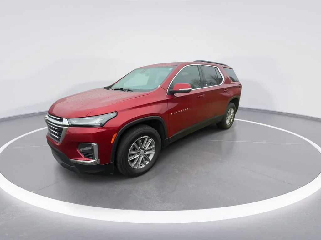 Used 2023 Red Chevrolet LT image 4