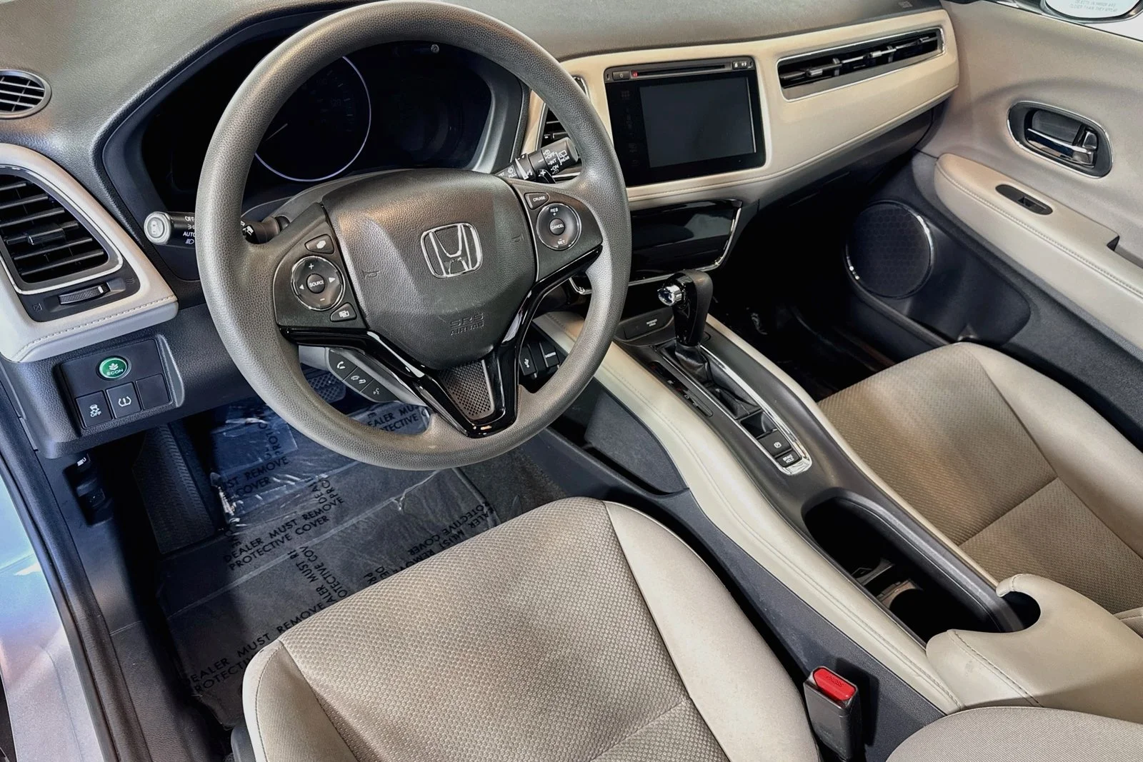 Used 2018 Lunar Silver Metallic Honda EX image 9