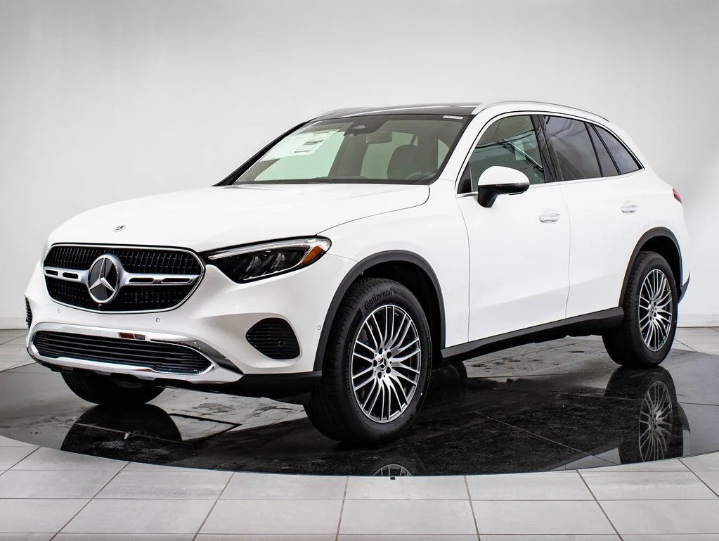 2025 Mercedes-Benz GLC GLC 300 4MATIC's photo