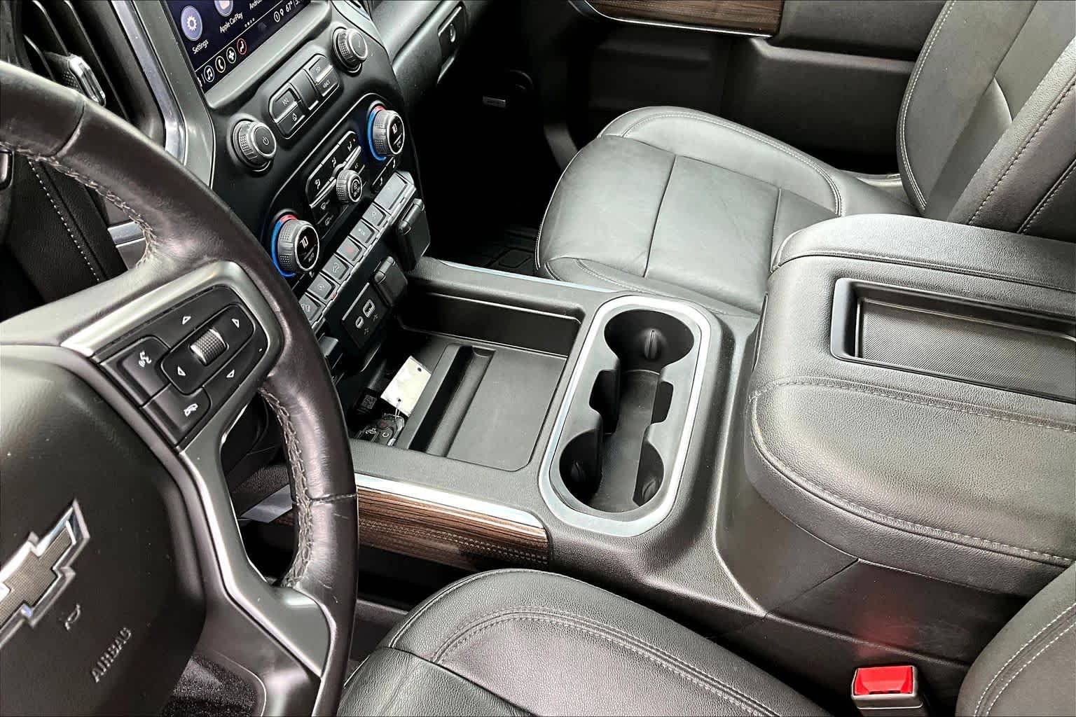 Used 2021 Shadow Gray Metallic Chevrolet RST image 15