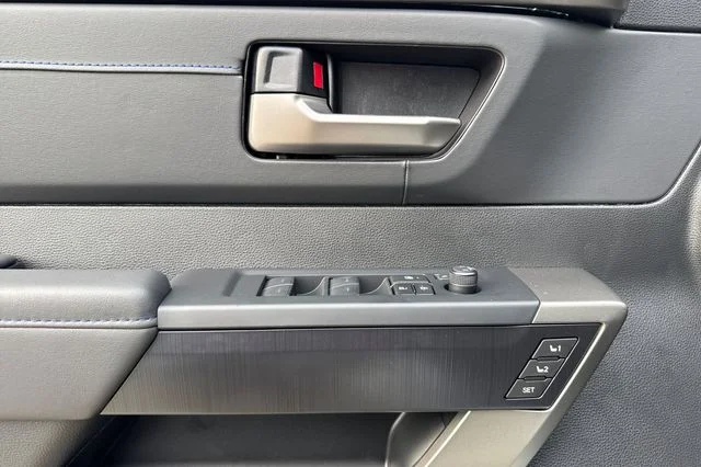 2026 Toyota Tundra Platinum - Photo 11