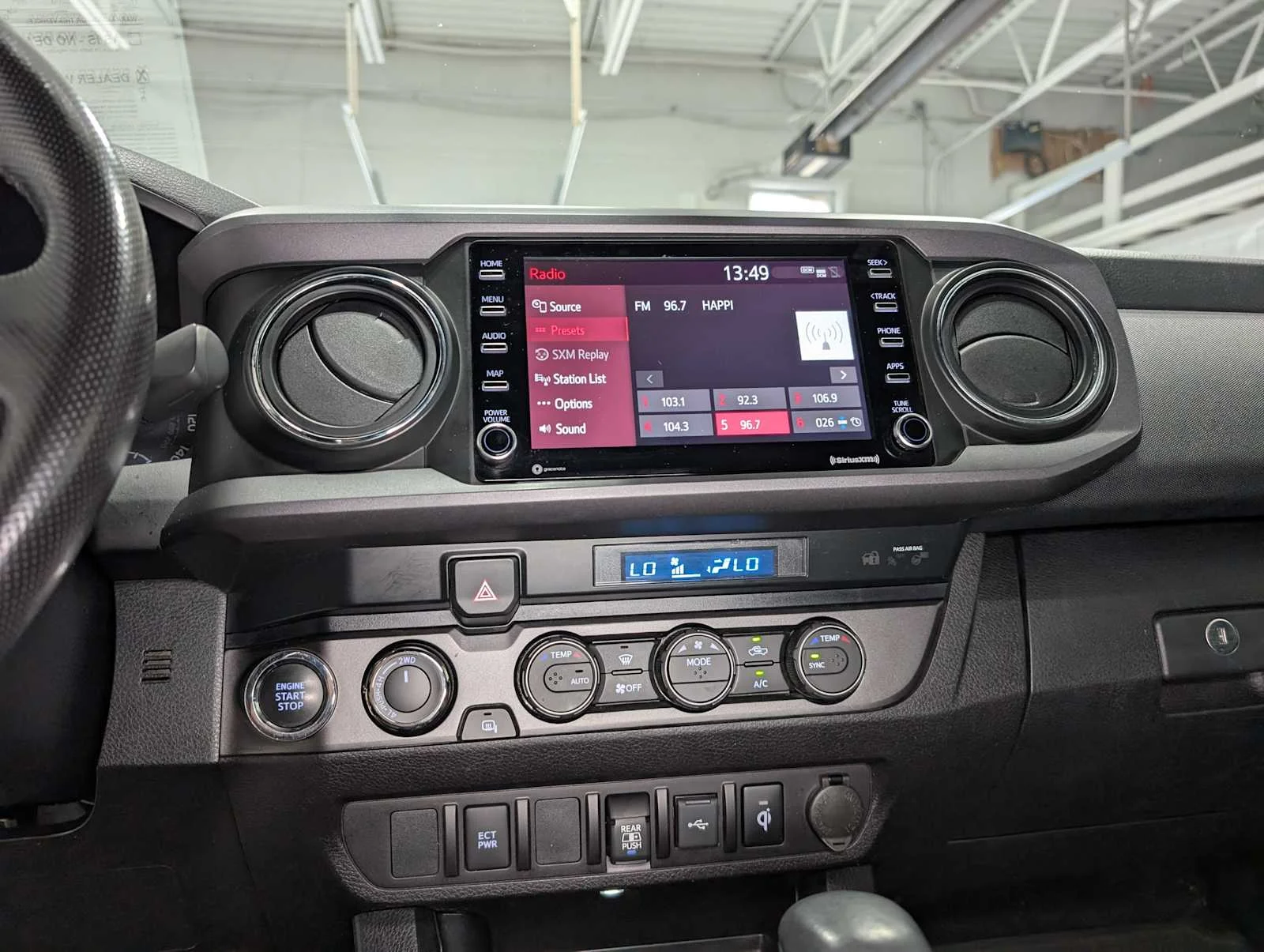 2021 Toyota Tacoma TRD Off Road - Photo 31