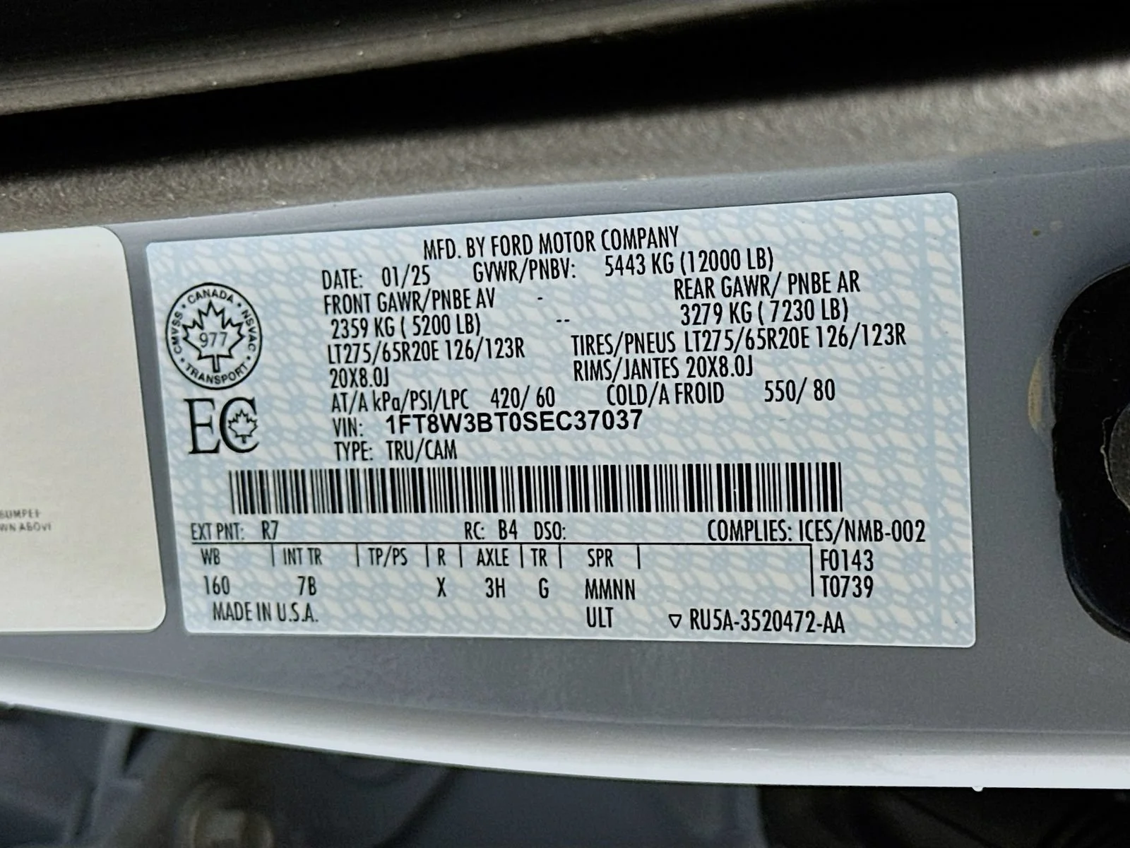 2025 Ford F-350 Super Duty Platinum - Photo 35