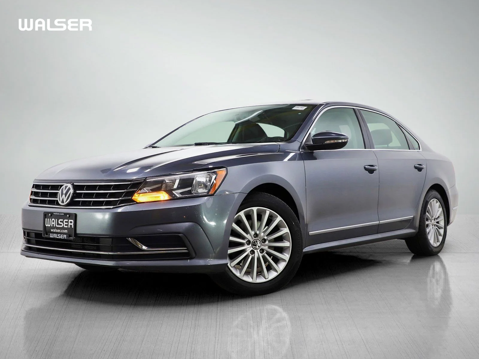 2016 Volkswagen Passat SE