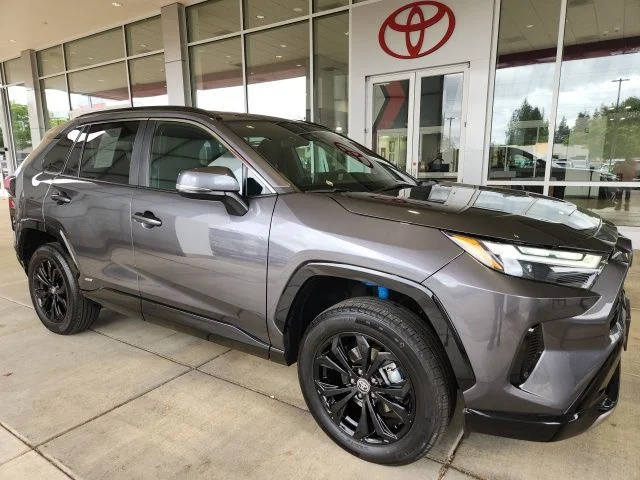 Certified Used 2024 Gray Toyota SE image 4