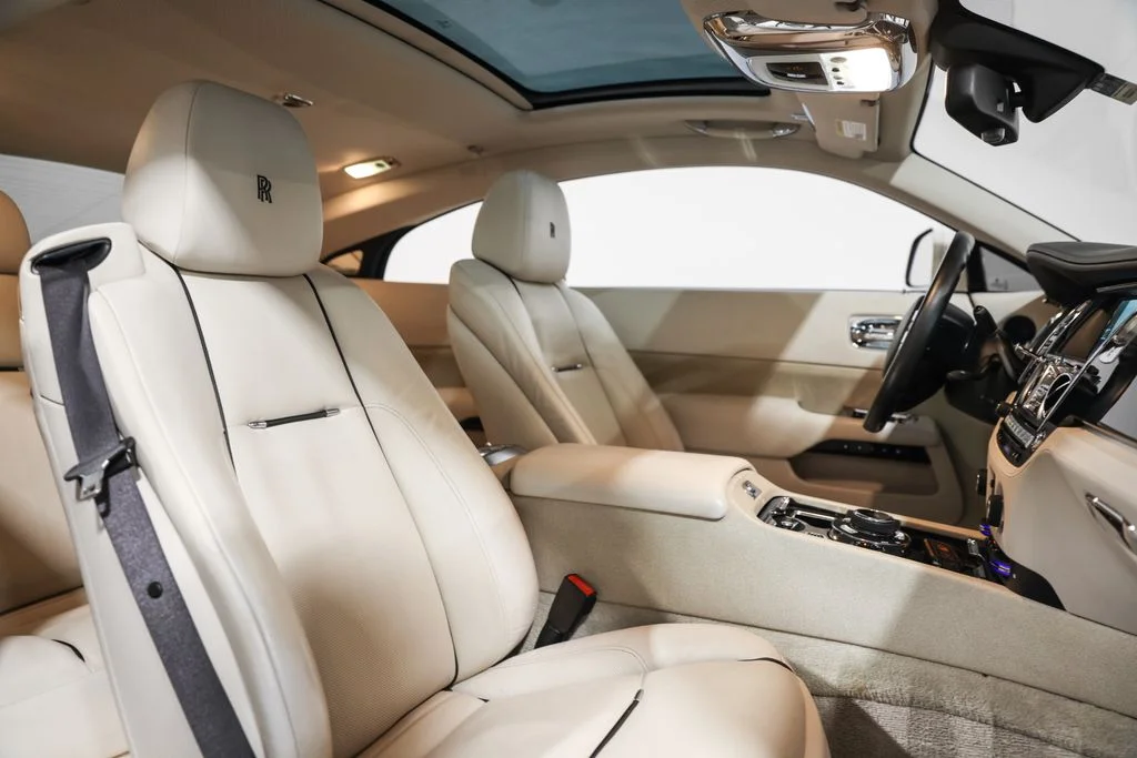 Used 2014 White Rolls-Royce Base image 21