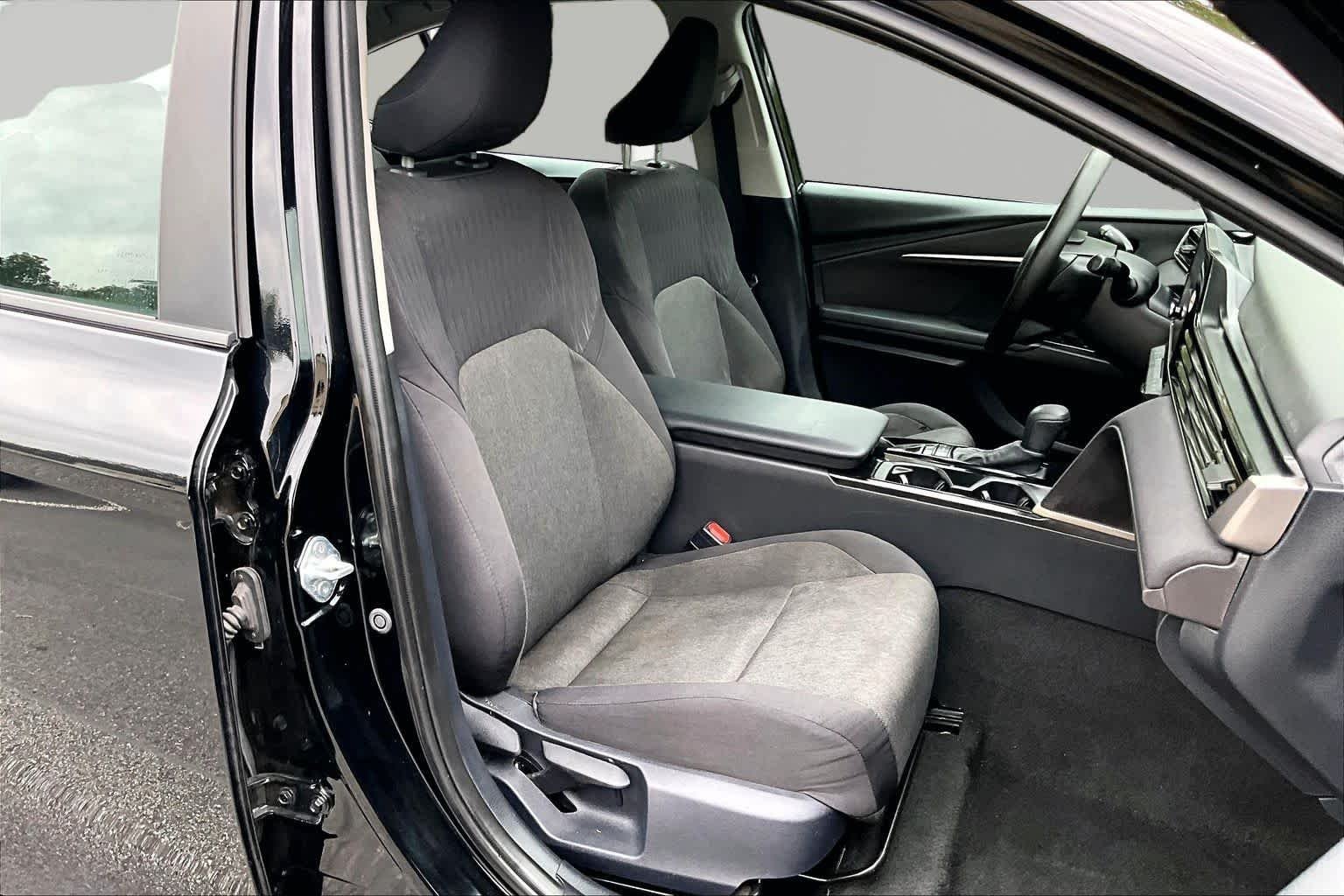 Used 2025 Midnight Black Metallic Toyota LE image 8